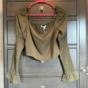 Olive green cloud ten top